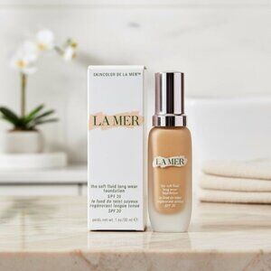 La Mer Soft Fluid Long Wear Foundation SPF 20 – Shade 250 Ivory, 30ml, Sealed